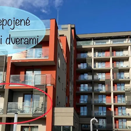 Luxusne Studia V Hoteli Akvamarin Aparthotel Bešeňová