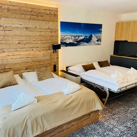 Luxusne Studia V Hoteli Akvamarin Aparthotel Bešeňová